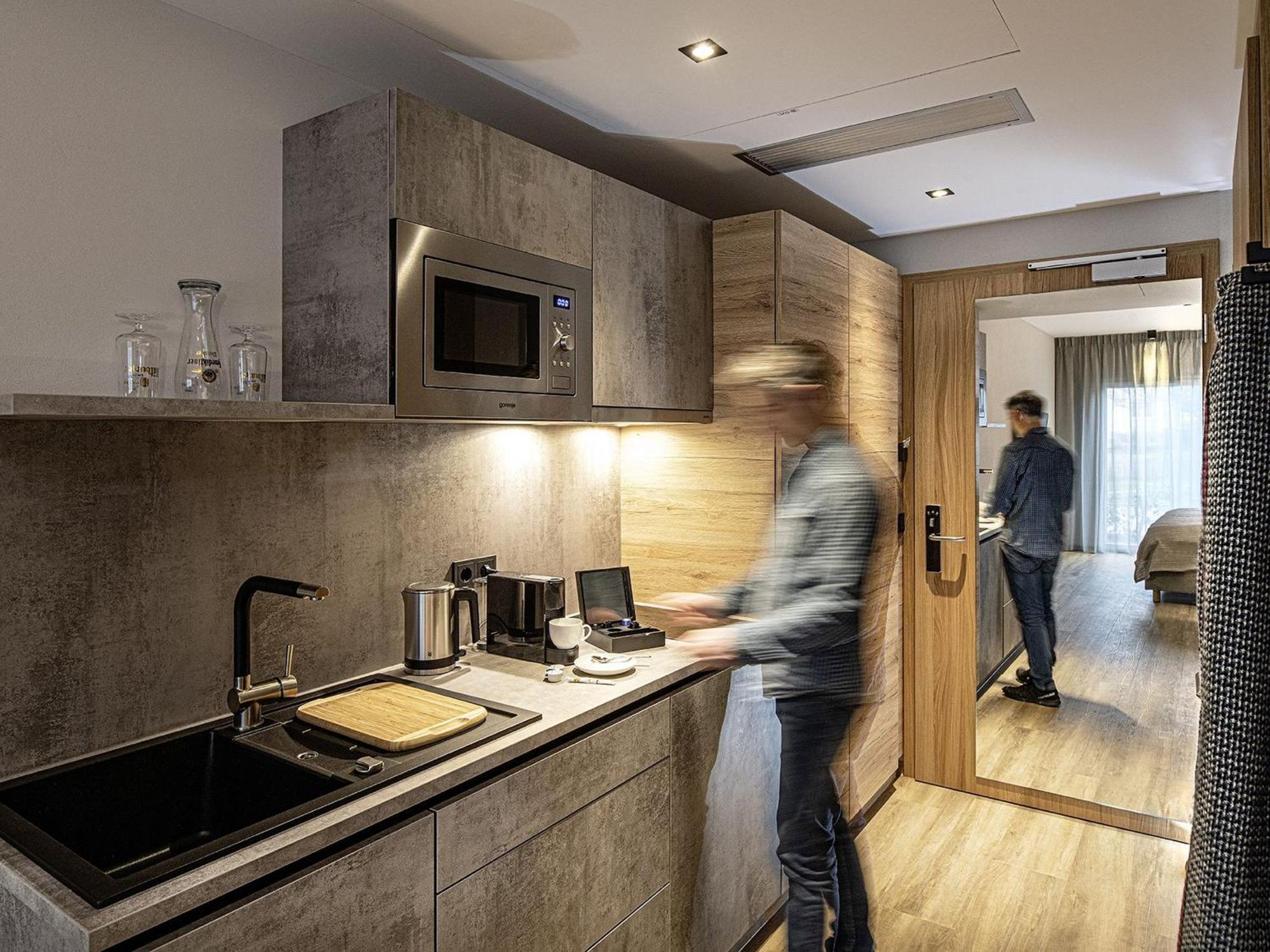 Adoro Aparthotel บึล ภายนอก รูปภาพ
