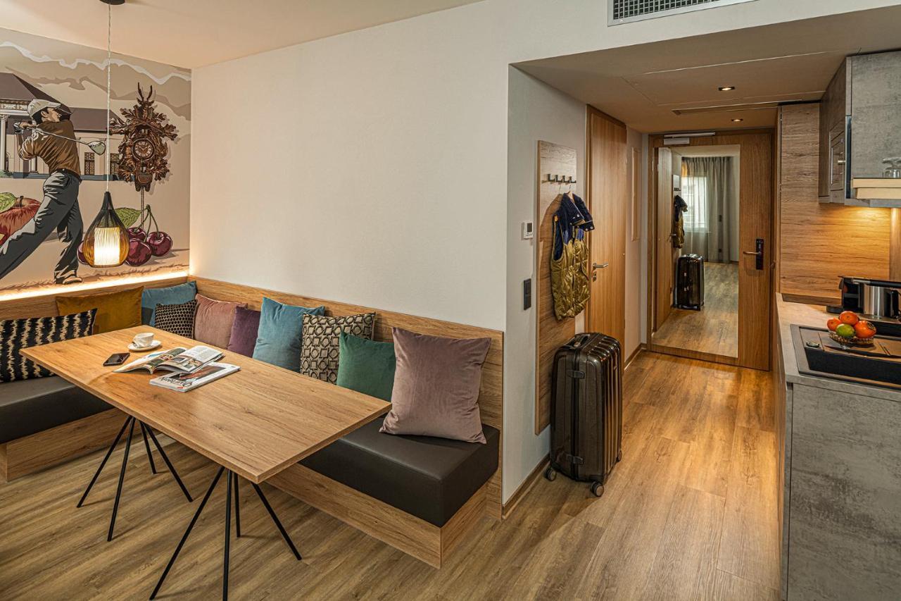 Adoro Aparthotel บึล ภายนอก รูปภาพ